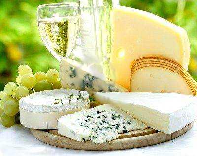 3920273-formaggio-e-vino.jpg