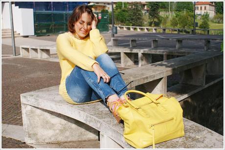 Look of the day: Trendy yellow