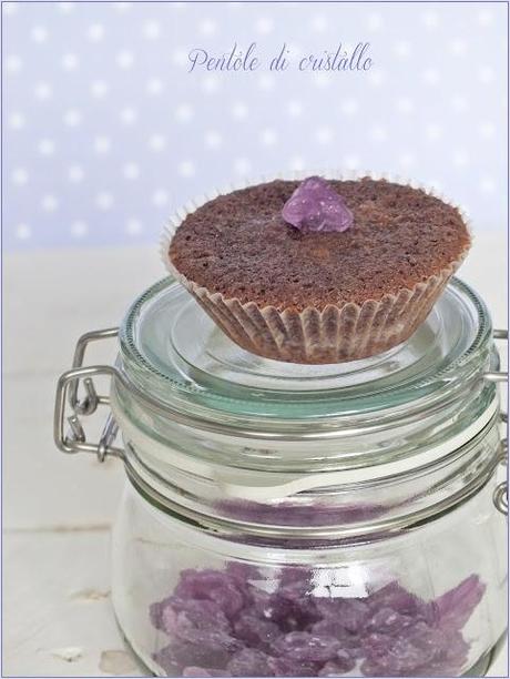 Muffin al cioccolato e violette Leone