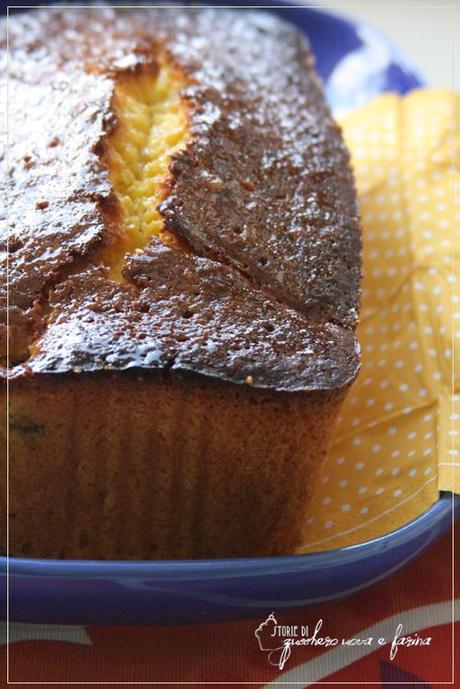 plumcake al limone con cuore di mora