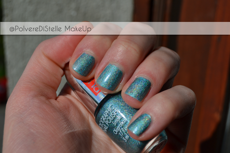 Review: Holografic Nail Polish n.035 e n.032 PUPA Milano