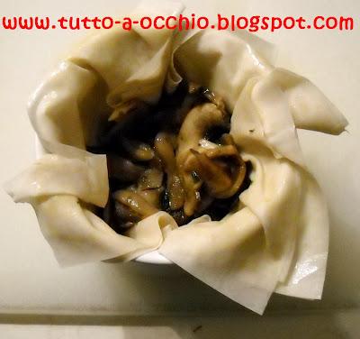 WHB #332 - Uova e funghi in cocotte croccante