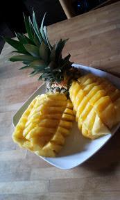 Thai Style Cut Pineapple