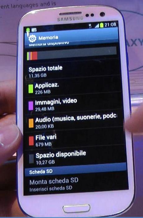 memoria Galaxy s31 Samsung Galaxy S3: Analisi Display, Gestione ROM e Nuova TouchWiz Nature UX