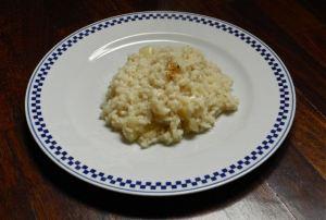 Risotto profumato al tè con gorgonzola e pere