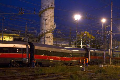 ALESSIA MARCUZZI PANICO SUL TRENO MILANO-ROMA