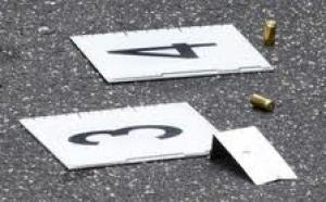 Roma: nella sparatoria uno dei feriti non ce la fa. Catturato l'omicida, il motivo è economico.