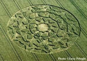 CROP CIRCLES: MESSAGGI MULTIMEDIALI