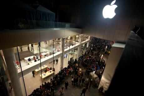 Apple sfonda anche in Cina, oltre un miliardo di iPhone venduti-