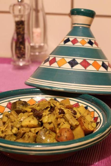 “almost”  Tajine di fave e carciofi