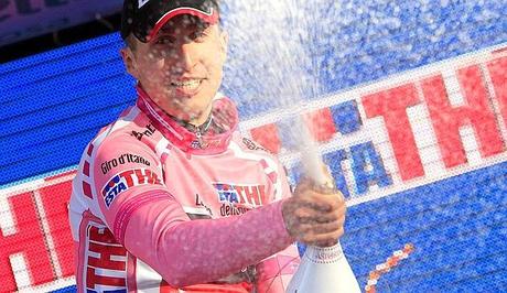 95° Giro d’Italia, 1^ Tappa: Taylor Phinney in Maglia Rosa