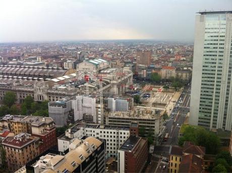 Torre Galfa occupata a Milano #tuttisuMacao