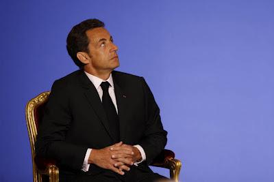 Nicolas Sarkozy c'est terminé! Hollande é Presidente!