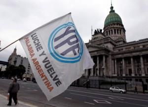 Il Nobel Pérez Esquivel: perché è giusto nazionalizzare l’argentina YPF