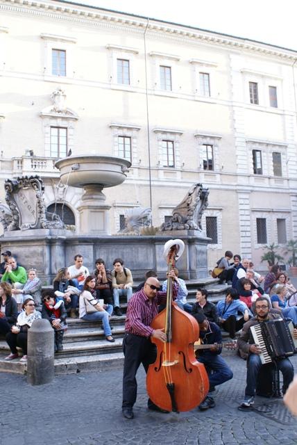 Con tutta la Roma che c’è