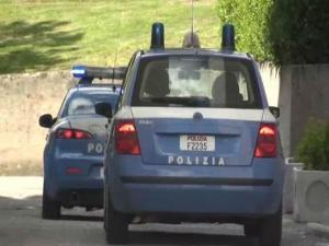 Donna uccisa nel napoletano. L'omicida un ex poliziotto in pensione