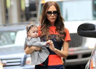 Harper Beckham fashionista!