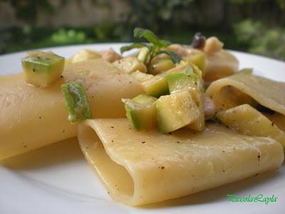 Profumo d'estate....Paccheri Zucchine e Molluschi