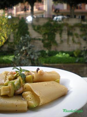 Profumo d'estate....Paccheri Zucchine e Molluschi