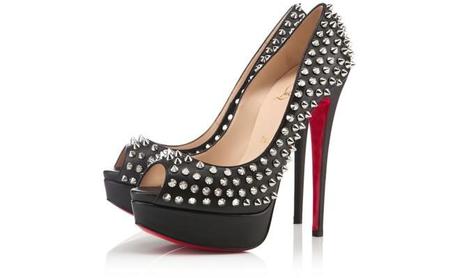 Louboutin ha esaudito il nostro desiderio: apre lo boutique online!