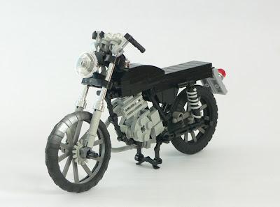 Photo #219 - Yamaha SR 500 Lego!