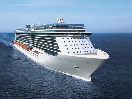 La Norwegian Breakaway raggiunge nuove vette con un complesso sportivo di tre pian