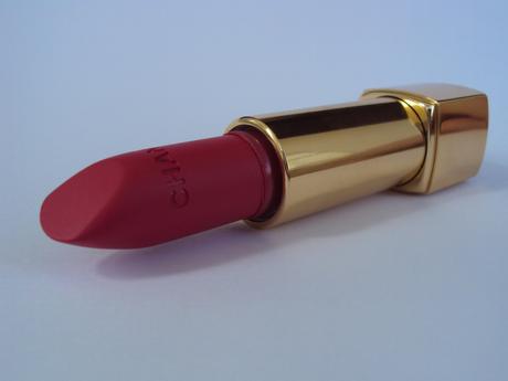 Review - Chanel Rouge Allure Velvet #37 L'Exubérante