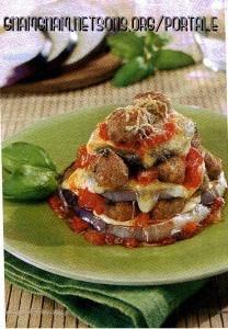 Parmigiana con polpette