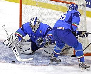 Italia sommersa dalla Lettonia, domani spareggio salvezza