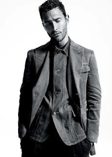 Noah Mills by Chiun-Kai Shih su August Man