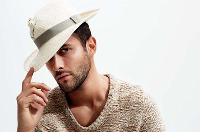 Noah Mills by Chiun-Kai Shih su August Man