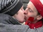 Russia: 16enne omosessuale segregato nella comunità rehab padre