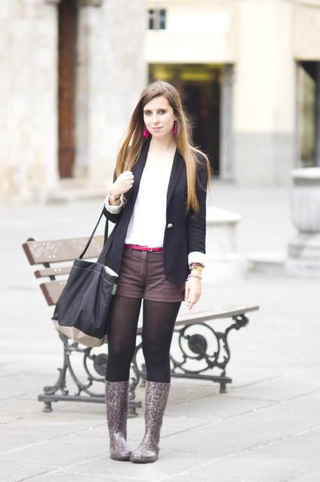 Is it raining.. or not?