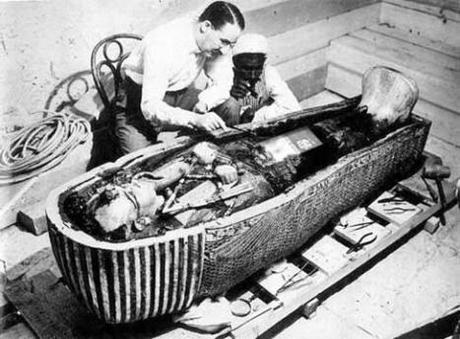 Da Google un doodle per Howard Carter