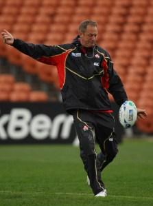 Mike Byrne per calci e Accademie FIR? Dipende da Dan Carter…