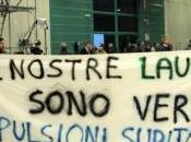 Laurea, politica statuette