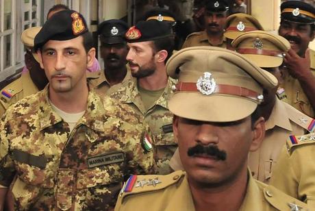 Pirati/ Marò. Corte Delhi rinvia ricorso luglio. Governo indiano non ha obiezioni a trasferimento da carcere.