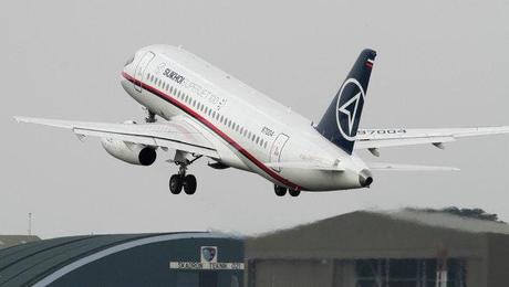 Anche due italiani a bordo del superjet Sukhoi 100 scomparso dai radar a Giacarta
