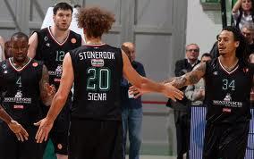 Basket,SerieA1: l'ora dei playoff, tutte all'inseguimento di Siena