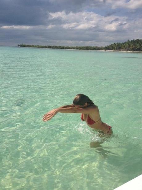 Sportweek: Elisabetta Canalis fa bingo sulle spiagge di Santo Domingo