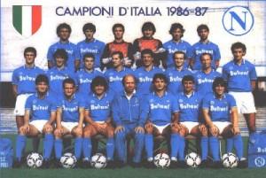 FOTOGALLERY – 10 MAGGIO 1987 PRIMO SCUDETTO DEL NAPOLI,LASCIA I TUOI RICORDI PER LA VITTORIA SCUDETTO