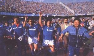 FOTOGALLERY – 10 MAGGIO 1987 PRIMO SCUDETTO DEL NAPOLI,LASCIA I TUOI RICORDI PER LA VITTORIA SCUDETTO