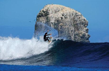 Surf nella spiaggia di Pichilemu