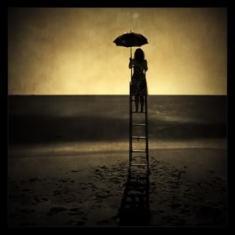 La vecchina con l’ombrello (una storia vera) posted by Luisa Bolleri
