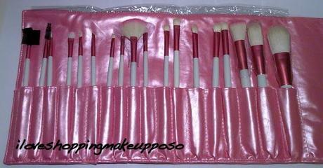Set di 18 pennelli e-bay (set bianco e rosa)
