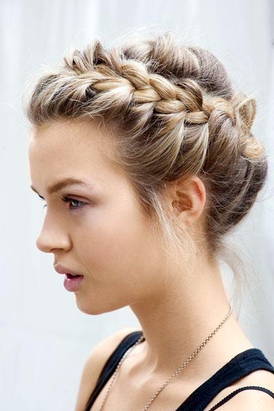 BRAIDED HAIR