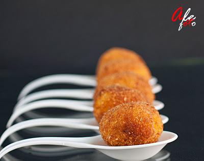 Arancine pancetta e provola al profumo di birra