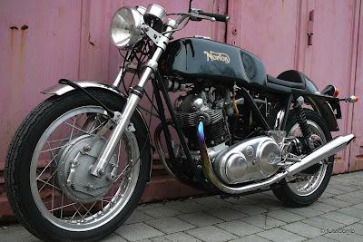 Norton Commando special - E-bay find