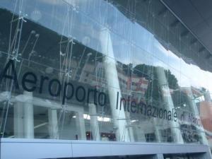 Crime News - Napoli: gdf sequestra 33 kg di droga in aeroporto