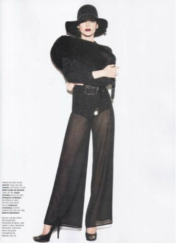 romance gótico: daniela lopes by renam christofoletti for vogue brazil
april 2012